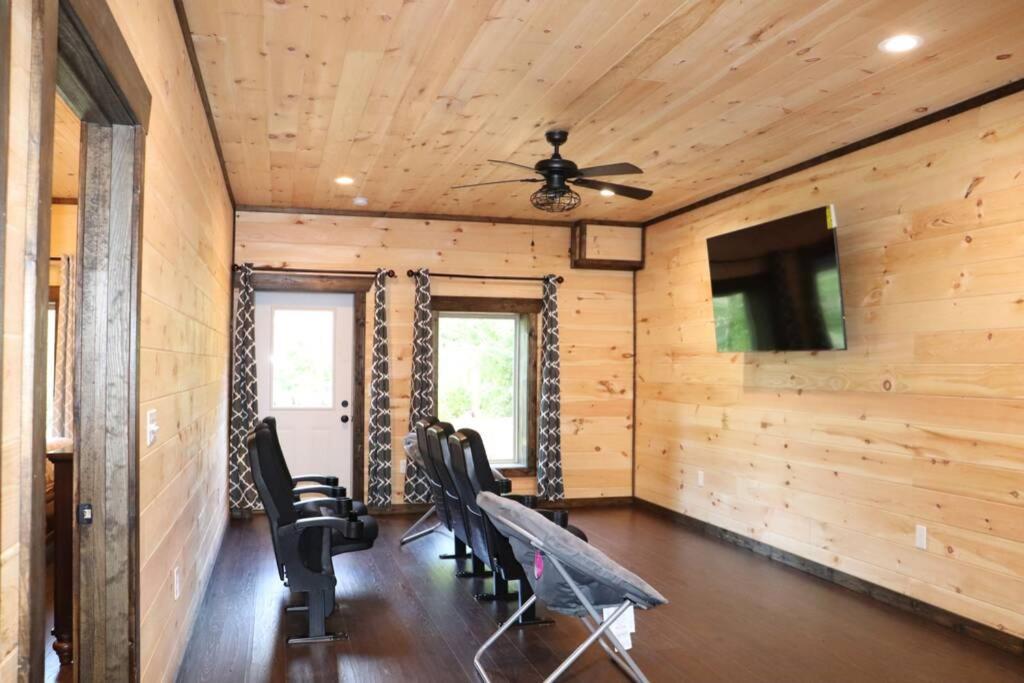Chalet Village- Amazing Mountain Views - Piney Butt Place Gatlinburg Exteriér fotografie